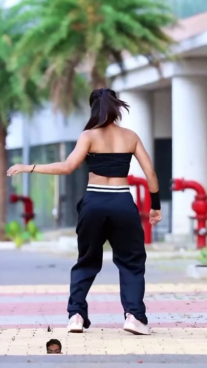 After Hours #dancer #dancecover #bollywood #keshavi #comedy #dancechallenge #memes #explore #love