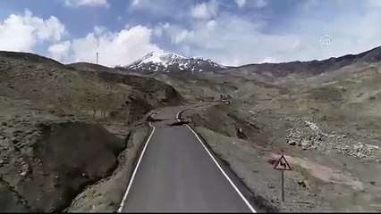 Bingöl’de heyelan! 3 noktada çökme yaşandı…