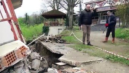 Ordu’da heyelan! Bina yan yattı…