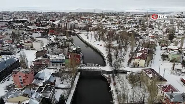 Kars Nisan ayında beyaza büründü