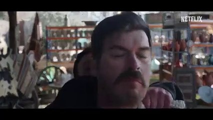 Kıvanç Tatlıtuğ ve Funda Eryiğit'in ateşli sahneleri sosyal medyaya damga vurdu. 'Boğa Boğa' filminin fragmanı yayınlandı