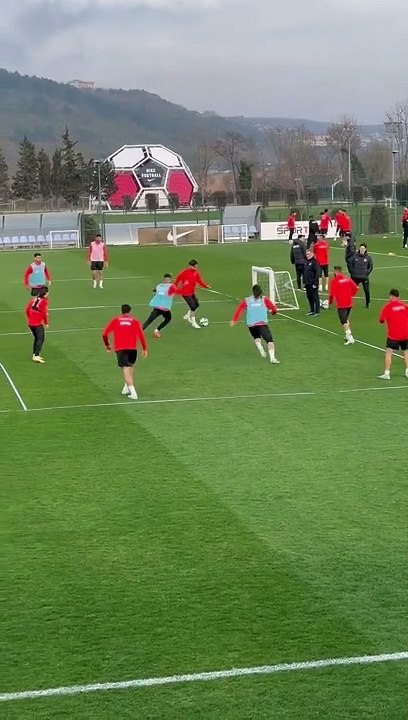 Arda Güler öyle bir gol attı ki herkesin ağzı açık kaldı