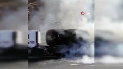 Karbondioksit taşıyan tanker alev alev yandı