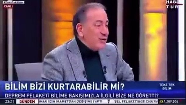 Celal Şengör'den canlı yayında küfür. Fatih Altaylı ve konuklar gülme krizine girdi