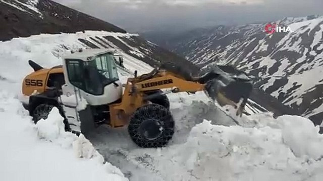 Muş'ta kar kalınlığı 5 metreyi aştı