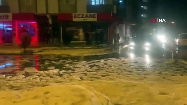 Gaziantep ve Kilis'te gök delindi, ‘süper hücre' fırtınası meydana geldi: Şimşek, gök gürültüsü, dolu, fırtına ve yağmur aynı anda...