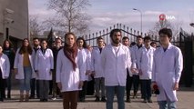 İstanbul Üniversitesi Veteriner Fakültesi öğrencileri eylemlerini sürdürüyor