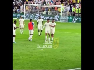 Ronaldo sahayı terk ederken çılgına döndü. Sebebi soyunma odasında ortaya çıktı
