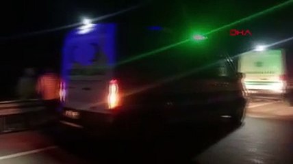 Kayısı yüklü kamyon şarampole devrildi: 7 ölü