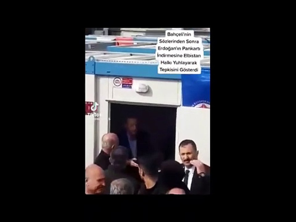 Halkın yuhalamasını Erdoğan konteynerdan izlemiş. Bahçeli'nin afetzedeleri azarladığı videonun devamı çıktı