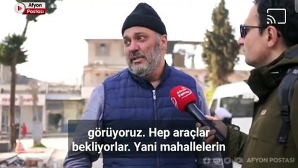 Kız kardeşini kaybeden vatandaşın isyanı: 35 defa AFAD'ı aradım. Kardeşimi yanaklarımla ısıtmaya çalıştım ama olmadı