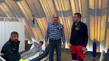 Turhan Çömez deprem bölgesinden salgın hastalık uyarısı yaptı: Lütfen acil önlem ve destek