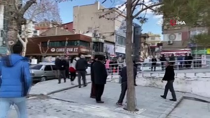 Flaş..Flaş.. Aksaray- Niğde'de 5.3 büyüklüğünde deprem
