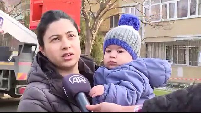 İstanbul’da 48 yıllık riskli sitenin yıkımına başlandı