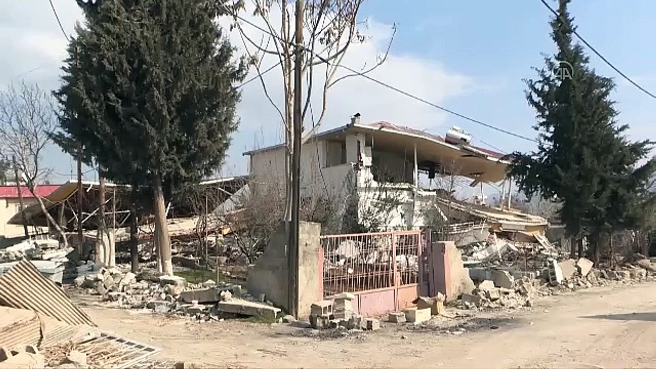 Fay hattının geçtiği Pazarcık Ördekdede köyü enkaza döndü