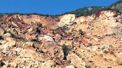 Dağ dağa kavuştu, doğal göl oluştu. Depremden sonra şaşkına çeviren görüntü