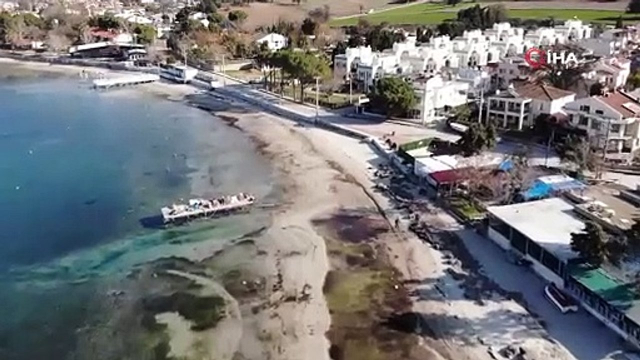 Çanakkale'de deniz 20 metre çekildi. İskele karada kaldı 