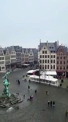 Belçika dayanışma için katedral çanından İstiklal Marşı çaldı