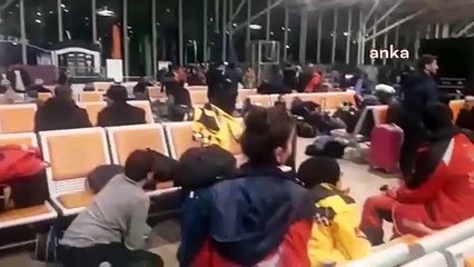 Hatay Havalimanı'nda korku dolu anlar. Hatay üst üste iki depremle sarsıldı