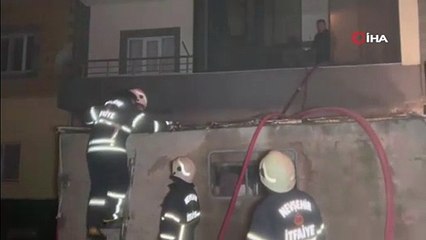 İtfaiye aracı devrildi