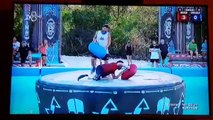 Engelli milli sporcuya yarışma adı altında eziyet ediyorlar. Survivor'da rezalet sürüyor