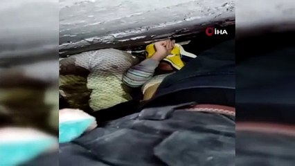 Enkazdan çıkarılan Zübeyde’nin ilk sözü duygulandırdı