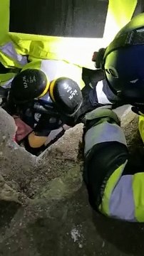 Helal olsun size Atilla'nın torunları . Deprem bölgesinde 7 ayrı ekiple 25 kişiyi kurtardılar