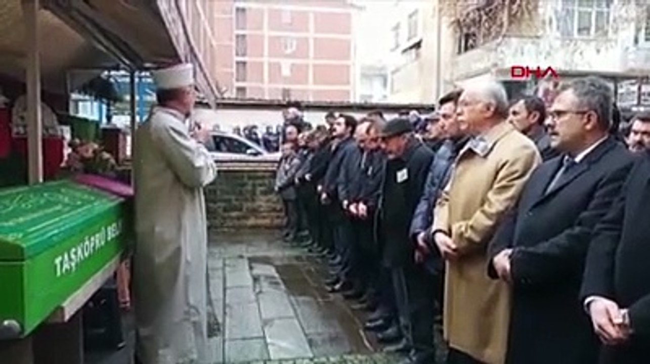 MHP'den istifa ettikten sonra evinde ölü bulunan eski MHP Taşköprü Kadın Kolları Başkanı toprağa verildi