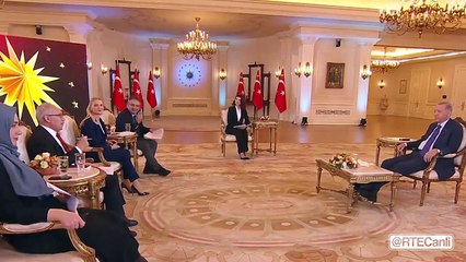 Erdoğan önceden çalışılmış soru pasını doksana taktı. Selvi soruyu sorduktan sonra kendisiyle gurur duydu