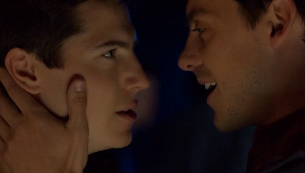 Cuffs - Jake and Simon gay storyline - video Dailymotion