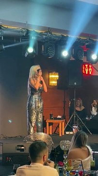 Şarkıcı Sefo'nun katıldığı 'Kim Milyoner Olmak İster' yarışmasında yine komik anlar yaşandı