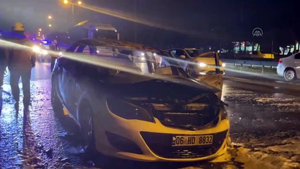 Yeni aldığı otomobil seyir halindeyken çıkan yangında kül oldu