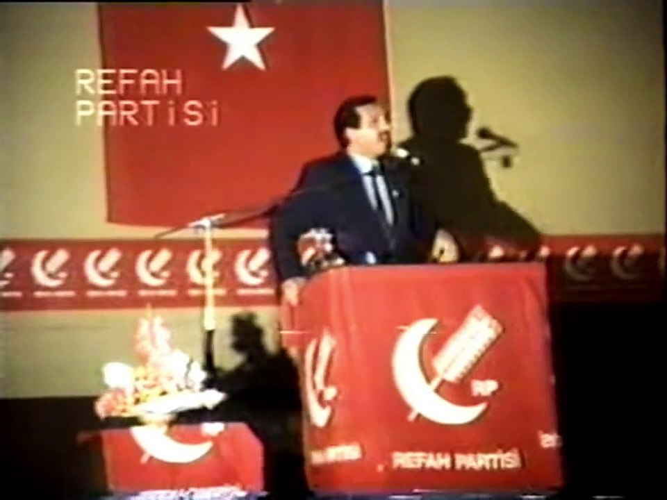 Erdoğan'ın bu konuşmasını arşivden çıkardılar. Erdoğan 'Benzin Almanya'dan daha ucuz' diyen vatandaşa bakın ne diyor?