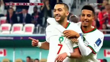 TRT Spikeri FETÖ firarisi Hakan Şükür'den bahsedince yayından alındı. İkinci yarı ekrandan alındı