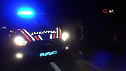 Kontrolden çıkan TIR karşı şeride geçti. Facianın eşiğinden dönüldü