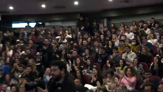 Mansur Yavaş cumhurbaşkanı adaylığı sorusunu yanıtladı. Salonda alkışlar koptu