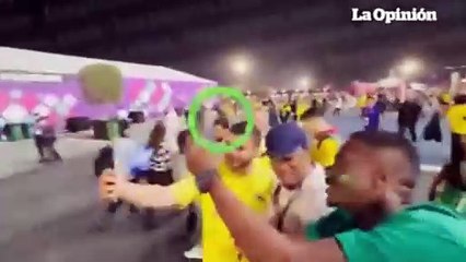 Eto'o Katar'da Youtuber'a saldırdı