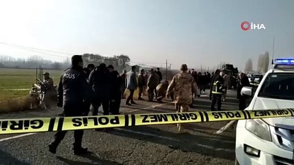 Lastiği patlayan askeri araç devrildi! Çok sayıda yaralı var