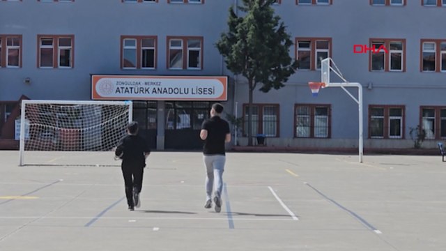 Cezaevinden tahliye olup sınav yeri değişince geç kaldı, içeri alınmadı