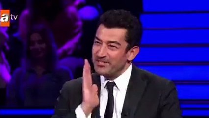 Kenan İmirzalıoğlu sakız çiğneyen yarışmacıya bakın nasıl tepki verdi. Milyoner'e damga vuran olay