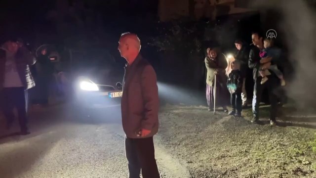 Son dakika... Düzce’de 6 büyüklüğünde deprem. İstanbul ve Ankara’dan da hissedildi