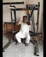 Chest press machine