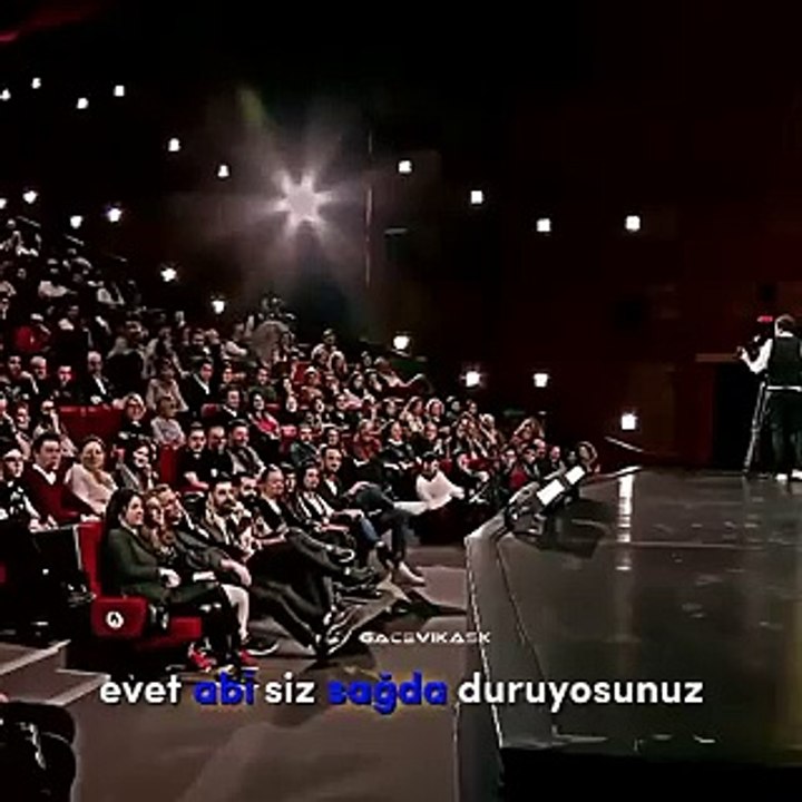 Komedyen Tolga Çevik’ten yönetmene ‘Mustafa Kemal’ göndermesi yıllar sonra yeniden gündemde