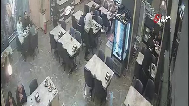 Düzce depreminin yeni görüntüleri. Güvenlik kameraları saniye saniye kaydetti