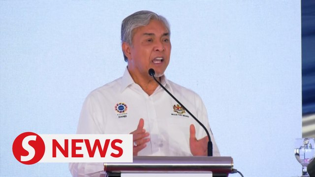 Premium wage for TVET grads, not minimum wage, Zahid tells employers