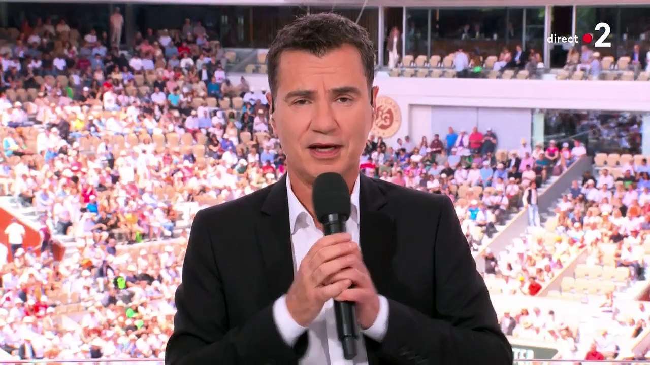 Laurent Luyat très ému en plein Roland-Garros, il remercie tous ceux qui l'ont soutenu