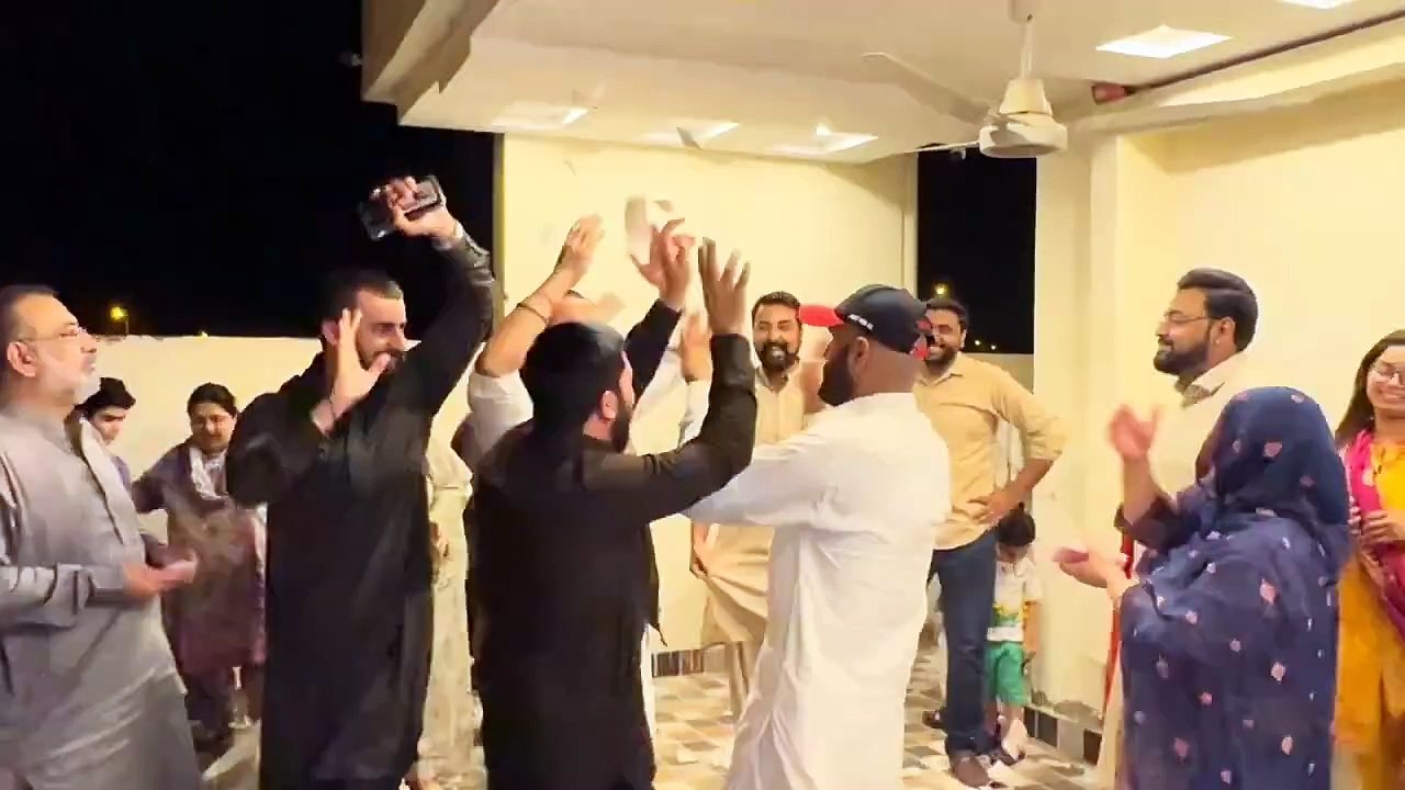 Asjad Bhai ki dholki  sab nay but ht enjoy kia