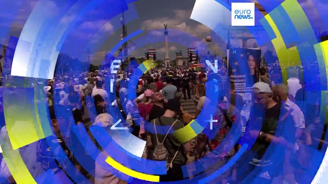 Tends of thousands of Hungarians attend opposition leader's rally