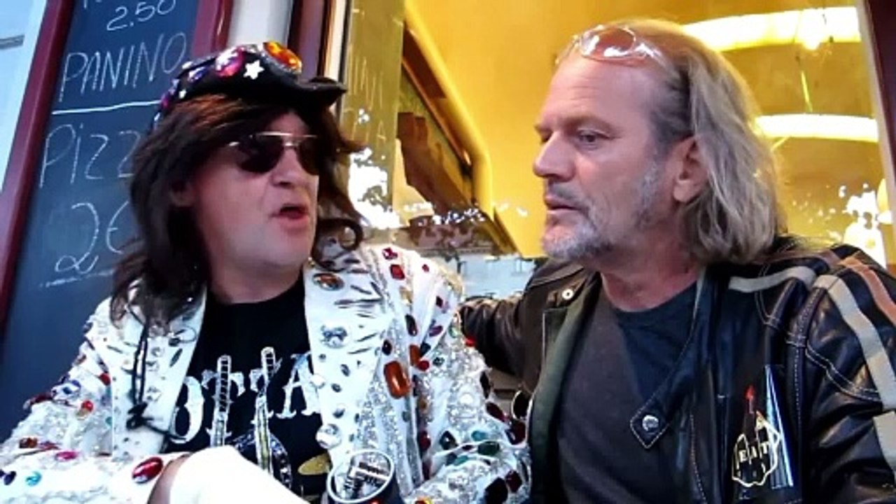Michael The GlitterKing - Interview in Berlin d...