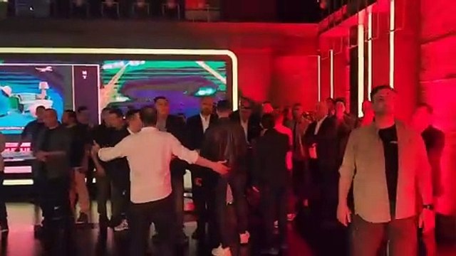 Ali Koç-Aziz Yıldırım yayınından önce stüdyoda gerginlik